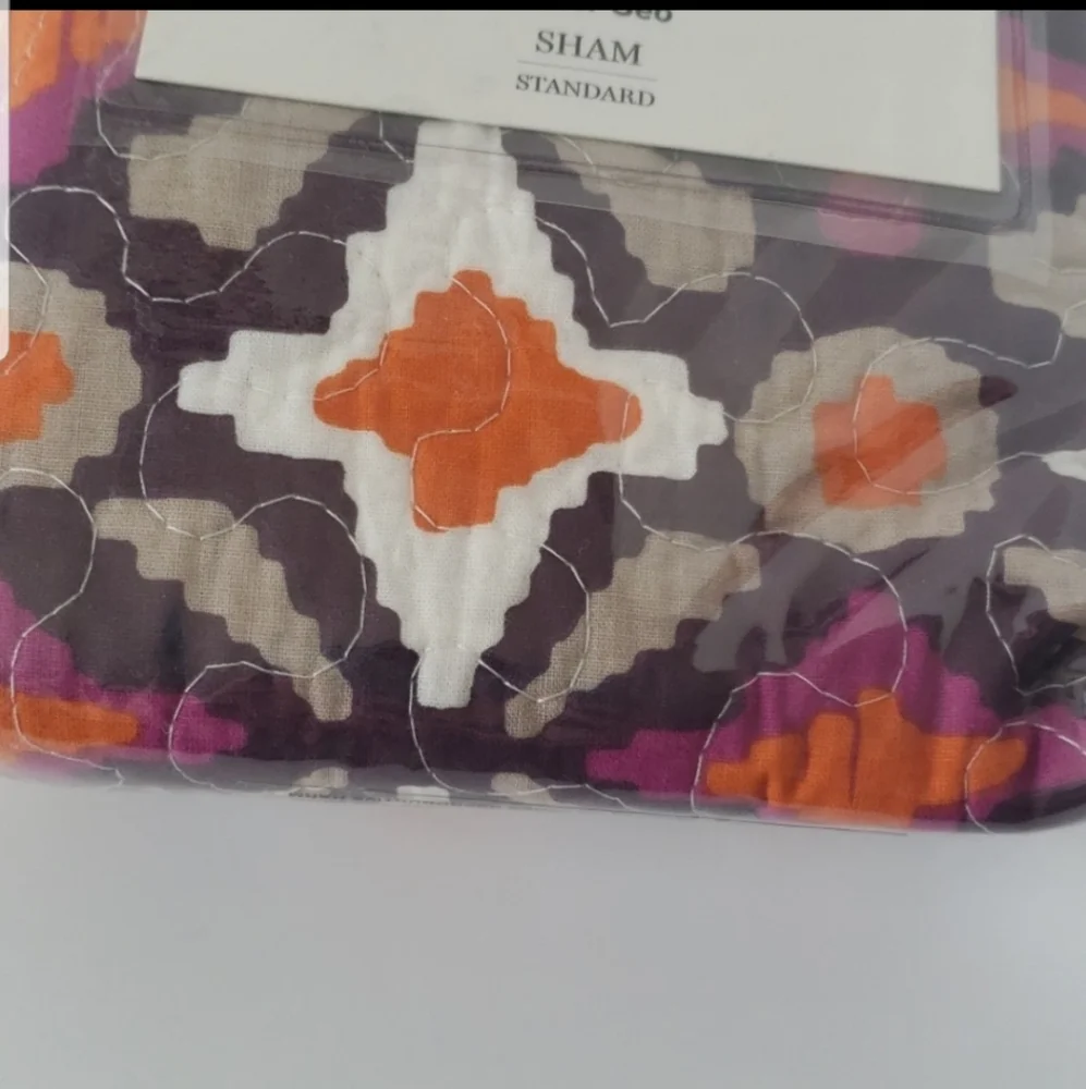 Vera Bradley-Water Geo Standard Sham Hollyhock Berry